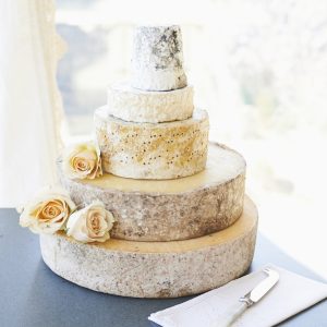 Pearl cheese wedding cake tower